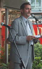 Ministerpr�sident Matthias Platzeck spricht zur Ausstellungser�ffnung