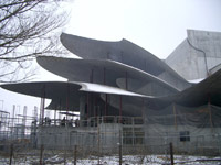 die Dachkonstruktion von der Zichorienmühle aus gesehen