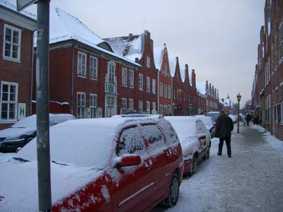 Schnee im Holländischen Viertel